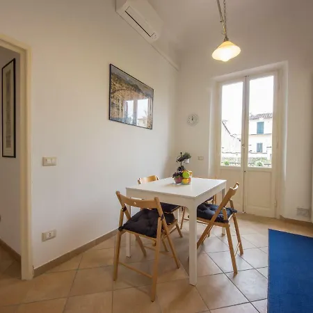 San Lorenzo Family Apartment Florenz Exterior foto